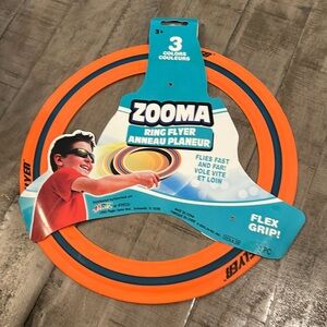 NWT JA-RU Zooma Ring Flyer Flex Grip  Easy to Throw & Catch Flies Fast & Far